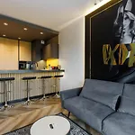 Lupoapartments Z Wanna W Sypialni Manufaktura Parking Dostep Na Kod