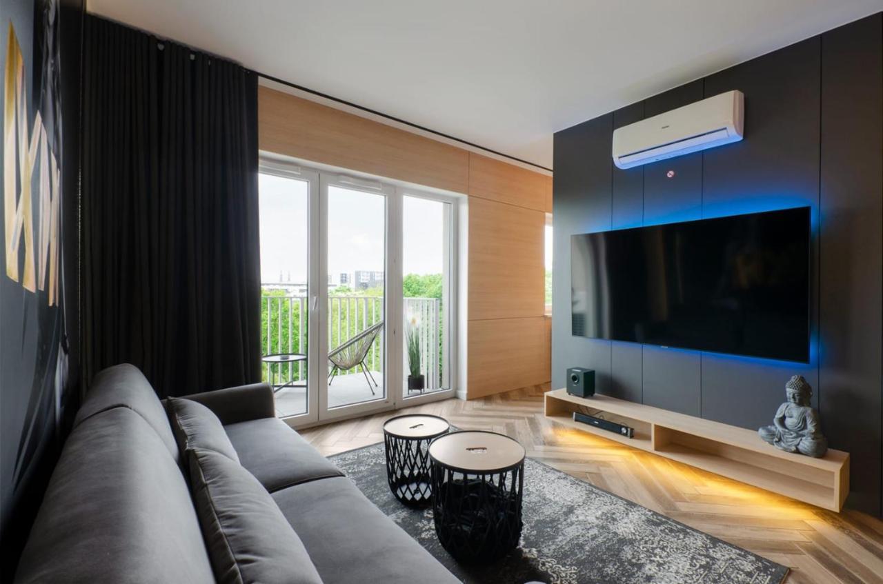 Lupoapartments Z Wanna W Sypialni Manufaktura Parking Dostep Na Kod Apartament *